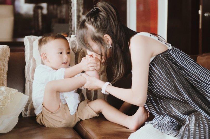 海外课堂上超八成是中国人，“反向留学”值得吗？